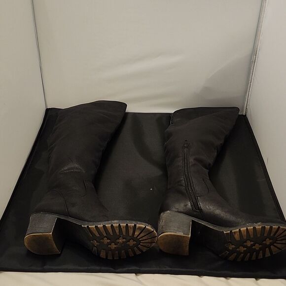 SO BY KOHL'S EXTRA WIDE CALF STACKED HEEL OVER THE KNEE BOOTS - Picture 12 of 14